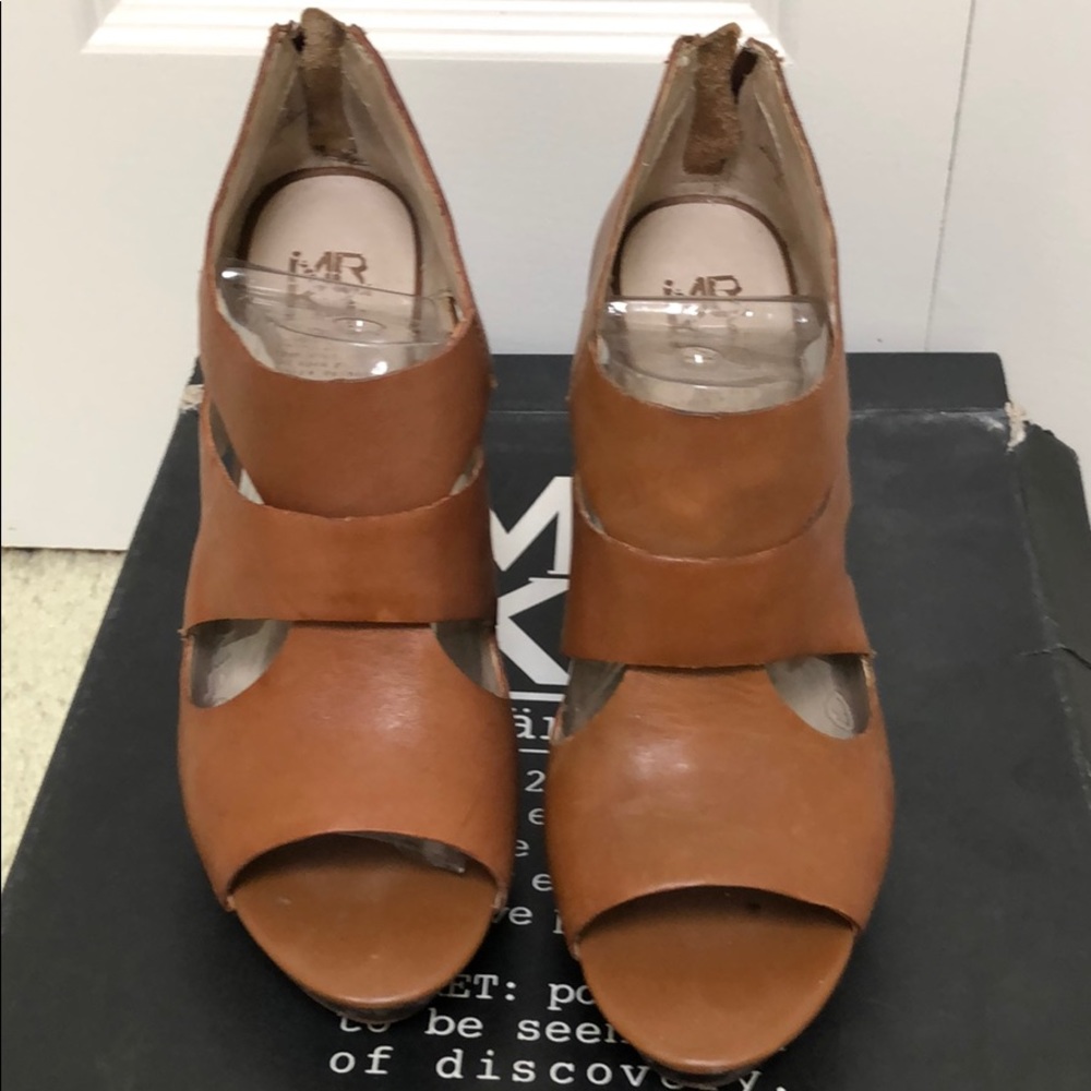 Mrkt wedges